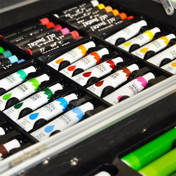 Drawing Set in a case Pony 1853E Dark Blue