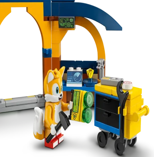 LEGO Sonic the Hedgehog Tails' Workshop and Tornado Plane 76991