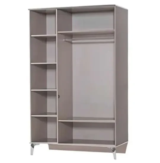 Alzzoni Riga Gənc otağı