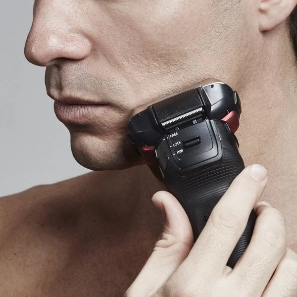 Panasonic ES-LT4N-S820